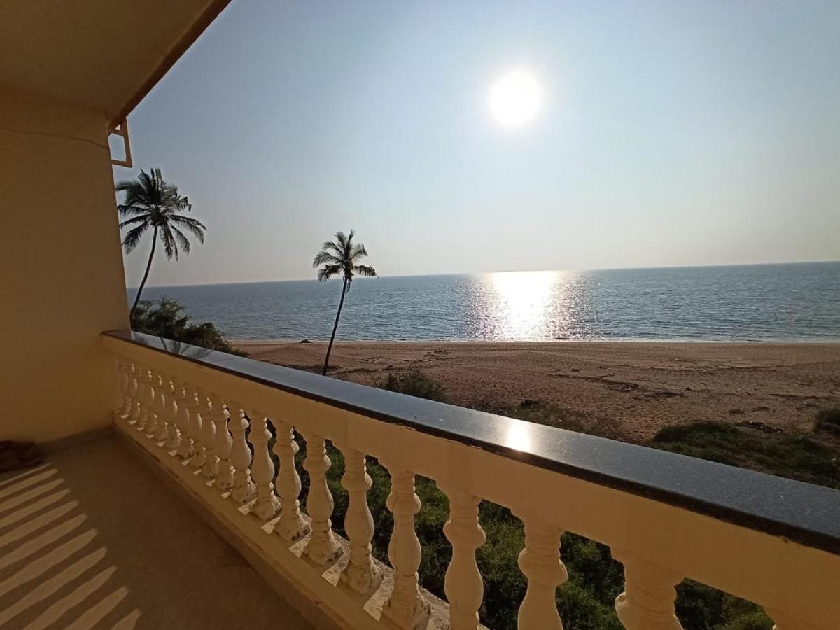 Saguntara Beach Homestay Vengurla Ngoại thất bức ảnh